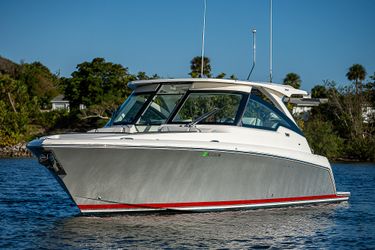 34' Tiara Sport 2021 Yacht For Sale